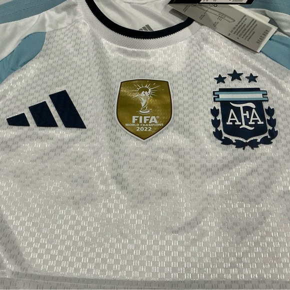 ARGENTINA 2026 ORIGINAL Adidas Training Soccer Jersey FIFA World Cup Size XL - Picture 2 of 11